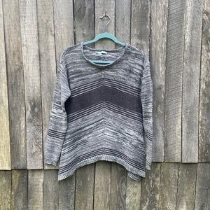 𝅺maurices Women's Medium Sweater Black Gray Long Sleeve Pullover Knit